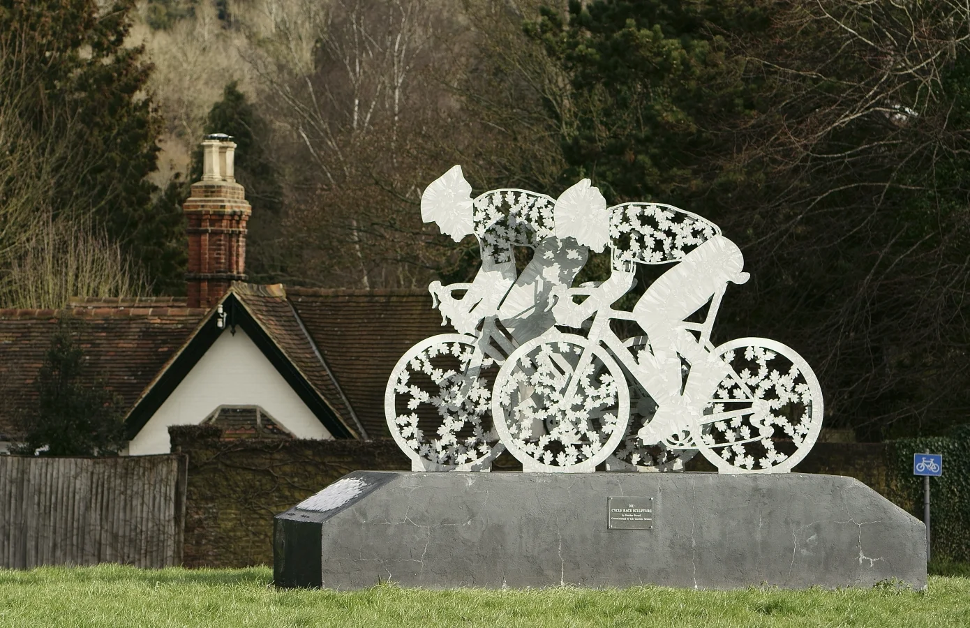 How to Build Cycling Base Fitness: A Step-by-Step Plan