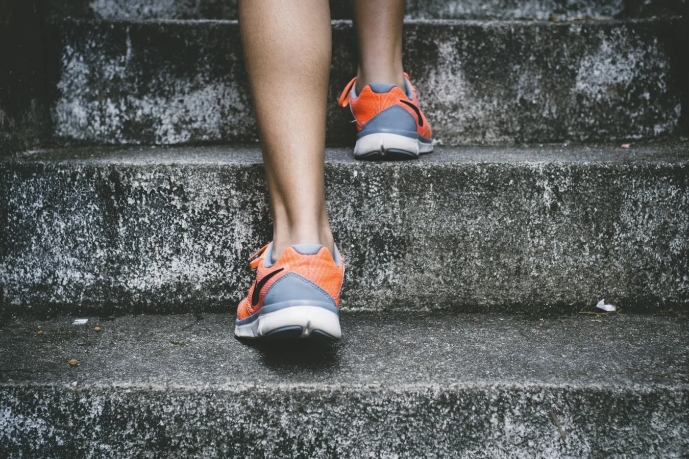 Running in cold weather — Running in Cold Weather: How to Stay Safe and Comfortable